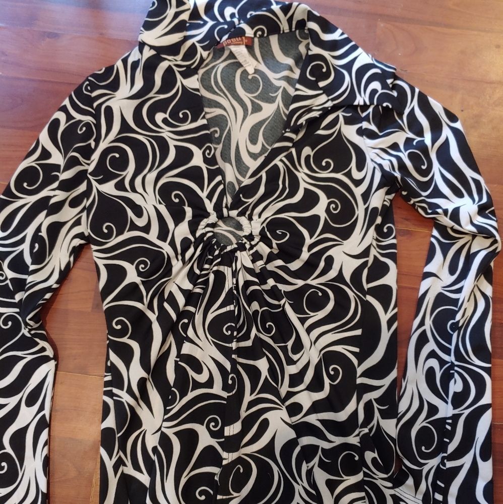 Deep V vintage blouse